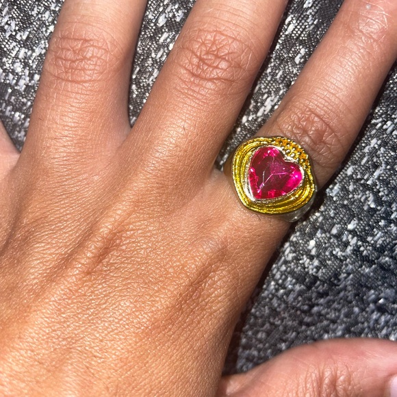 Heart ring - Picture 3 of 4